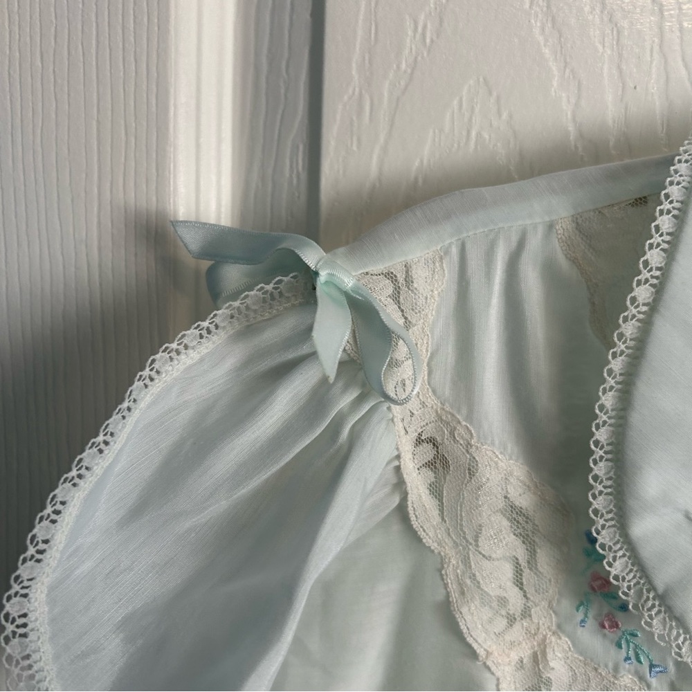 Light Blue Nightgown with Lace Trim - Picture 4 of 6